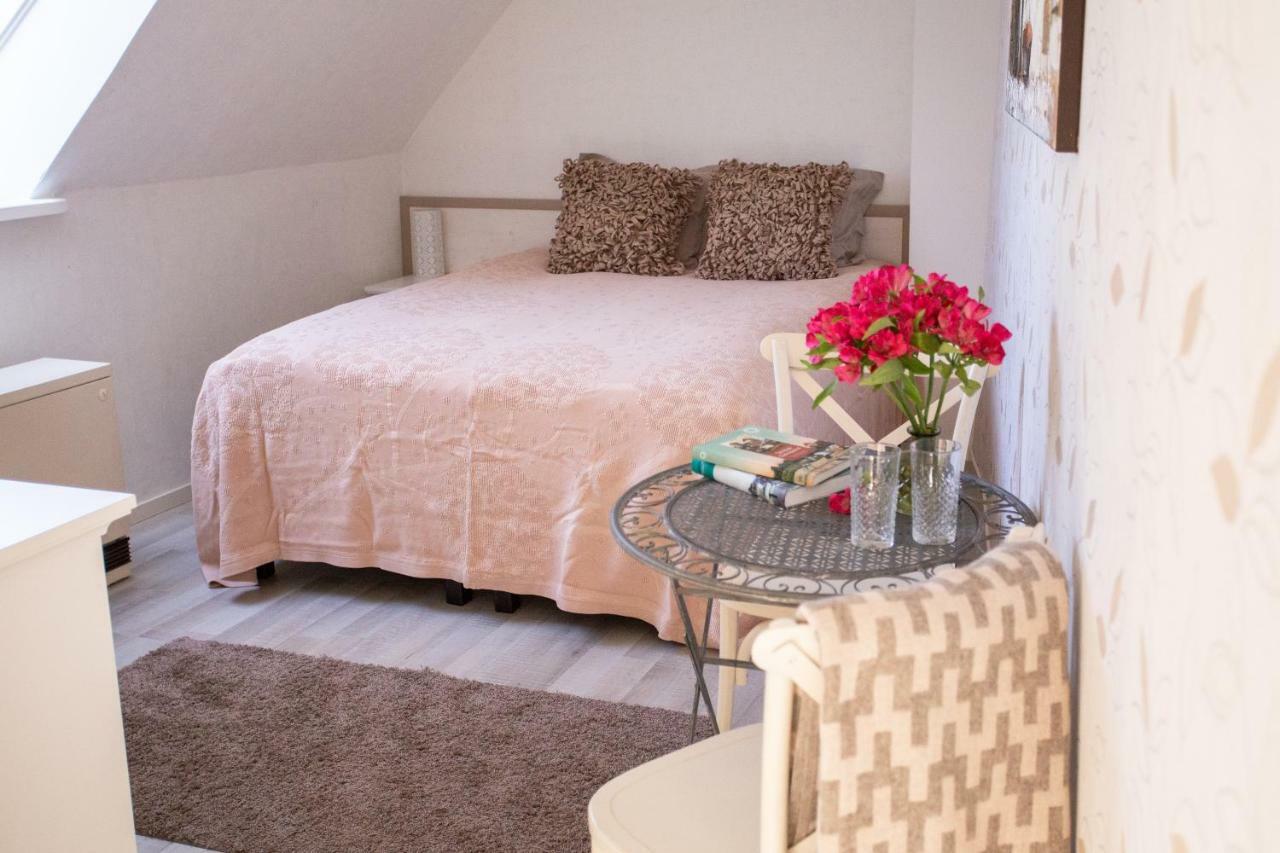 Double or Twin Room,902332561:JPEG