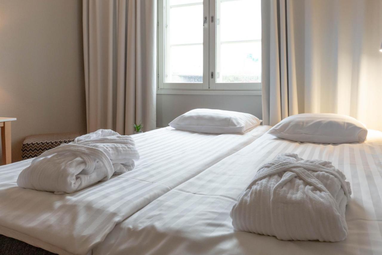 Superior Double Room,1335323306:JPEG