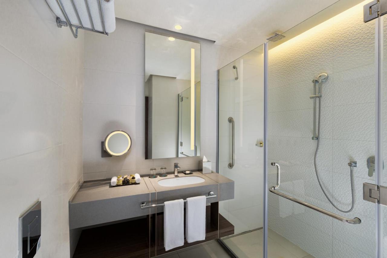Premium Sky King Room with Club Access - 20% discount on Food & Beverage outlets and 10% discount on Laundry (offer valid until 30th September 2026)