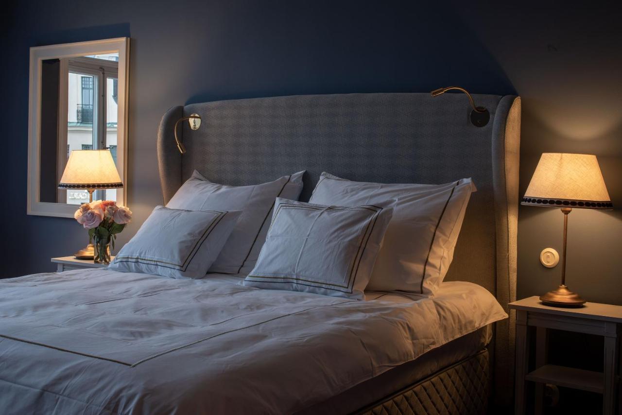 Deluxe Double Room,979015747:JPEG