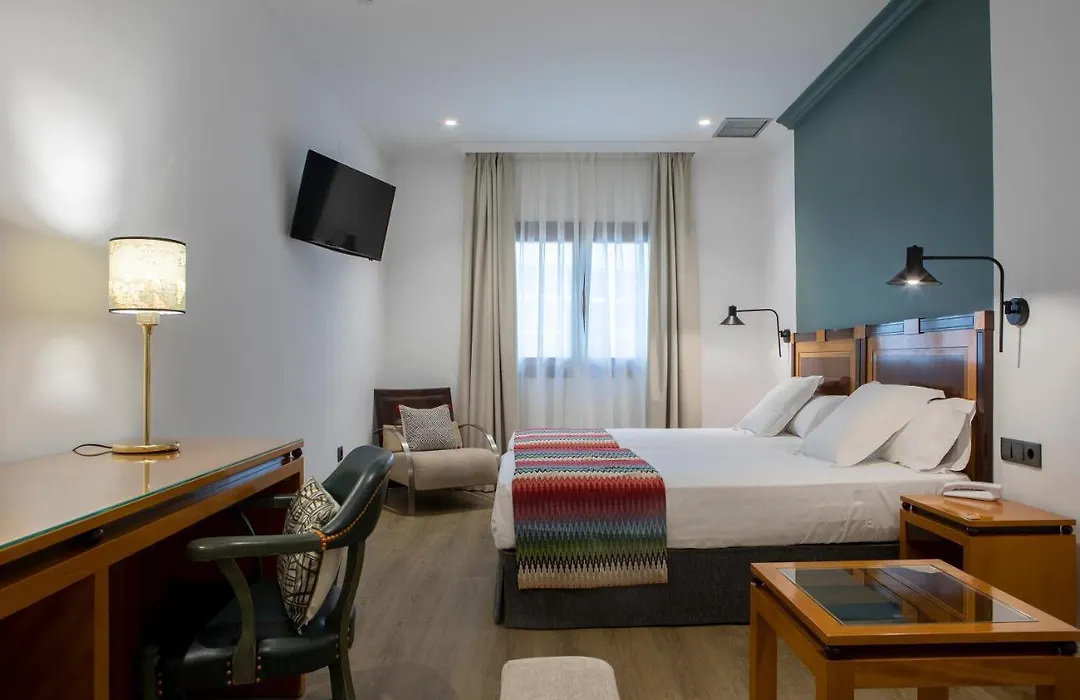 Hotel Don Curro-1