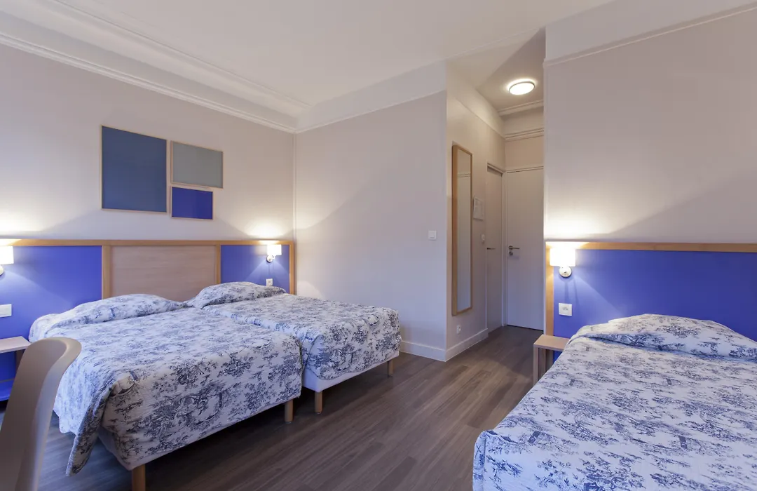 Est Hotel-1