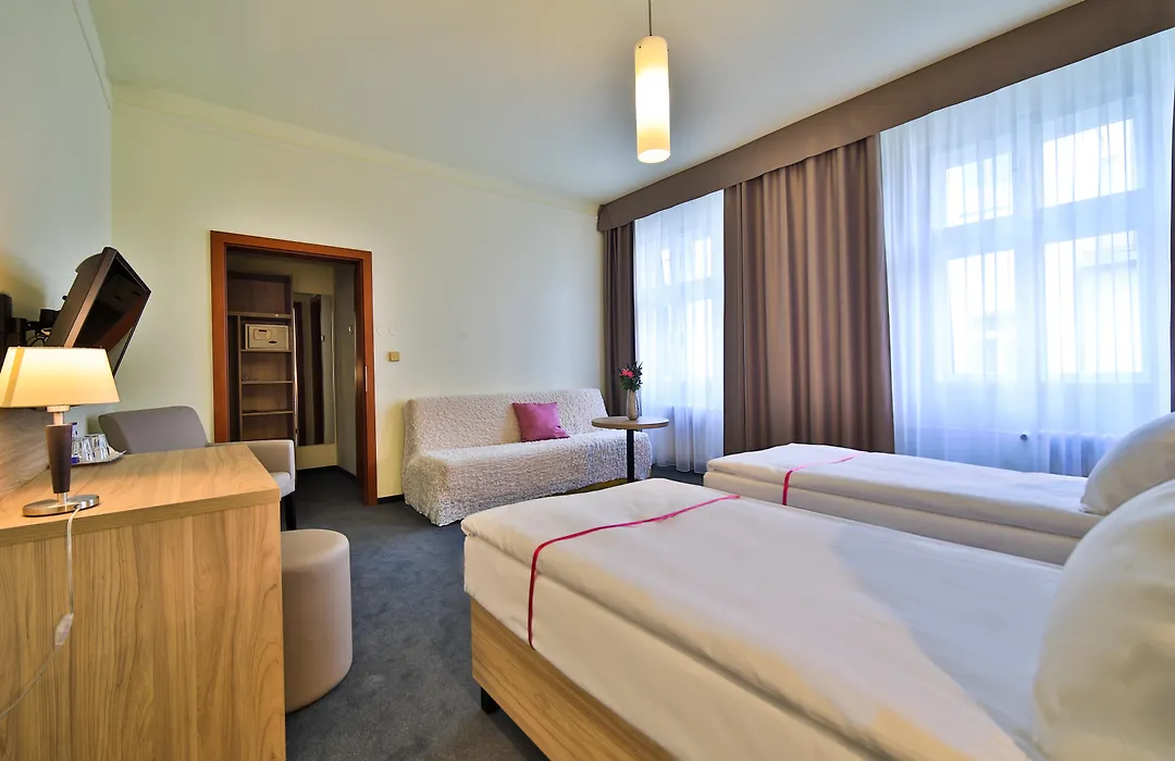 Atlantic Hotel-1
