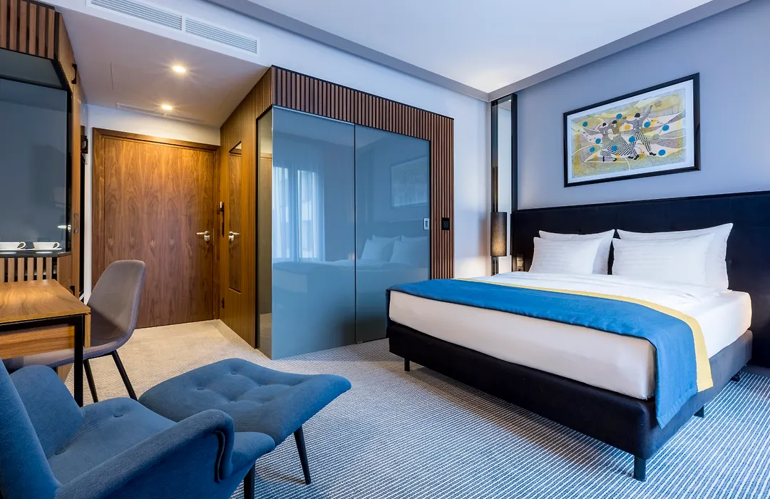Grand Ascot Hotel-1