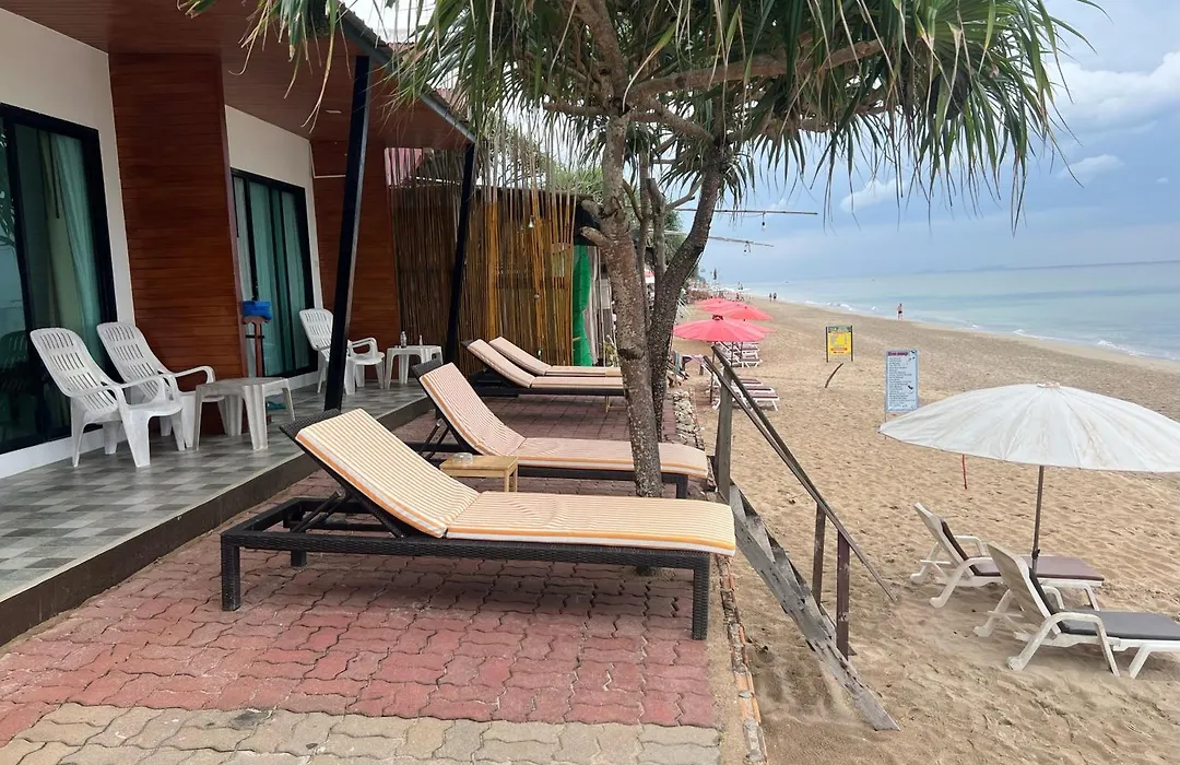 Lanta Seafront Resort-1