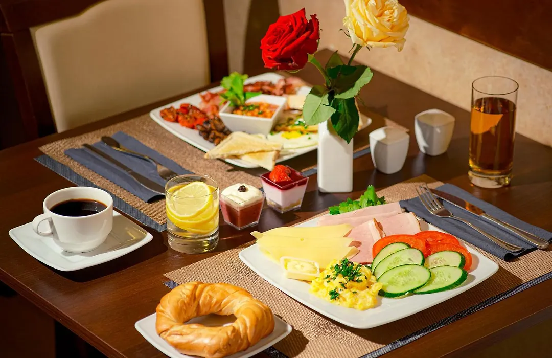 Hotel Santi-1