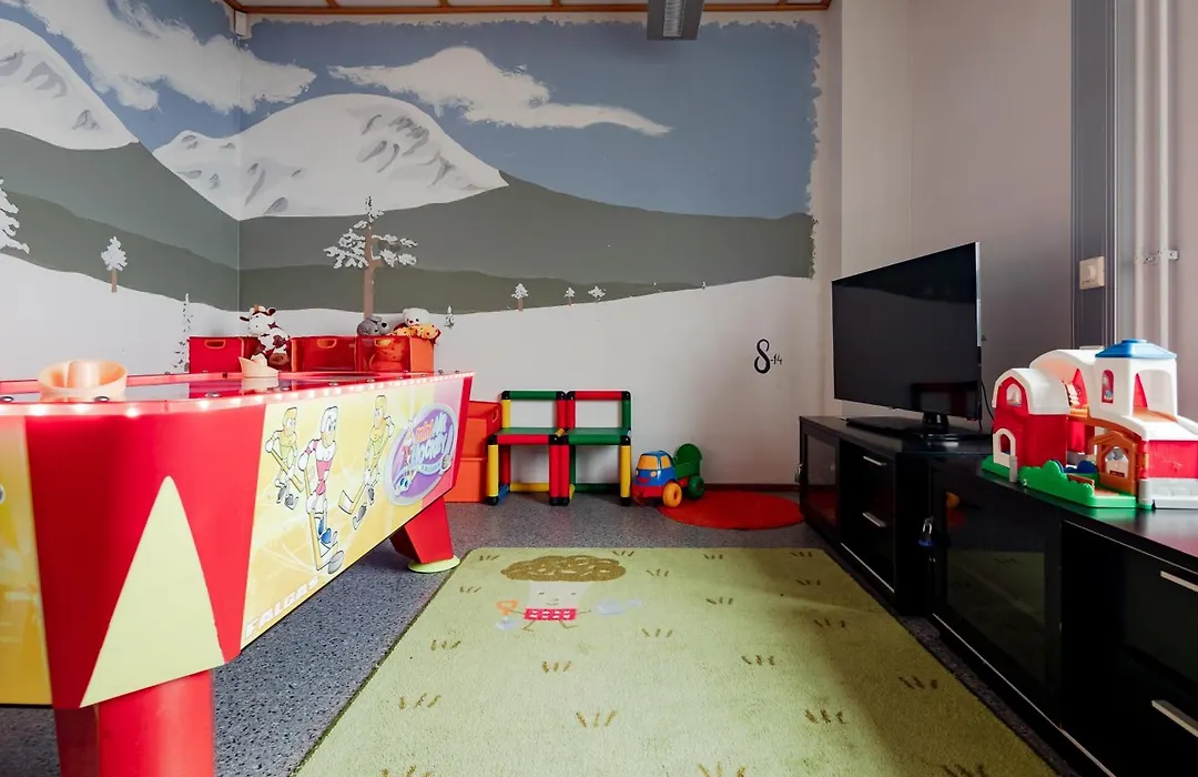 Lapland Hotels Saaga-1