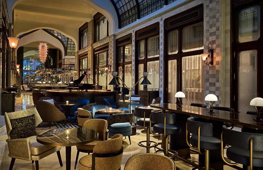Four Seasons Hotel Gresham Palace Budapest-1