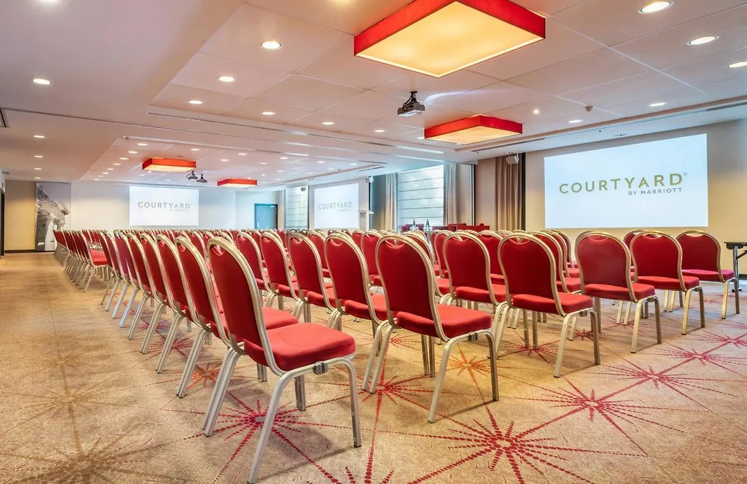 Courtyard By Marriott Brussels-1