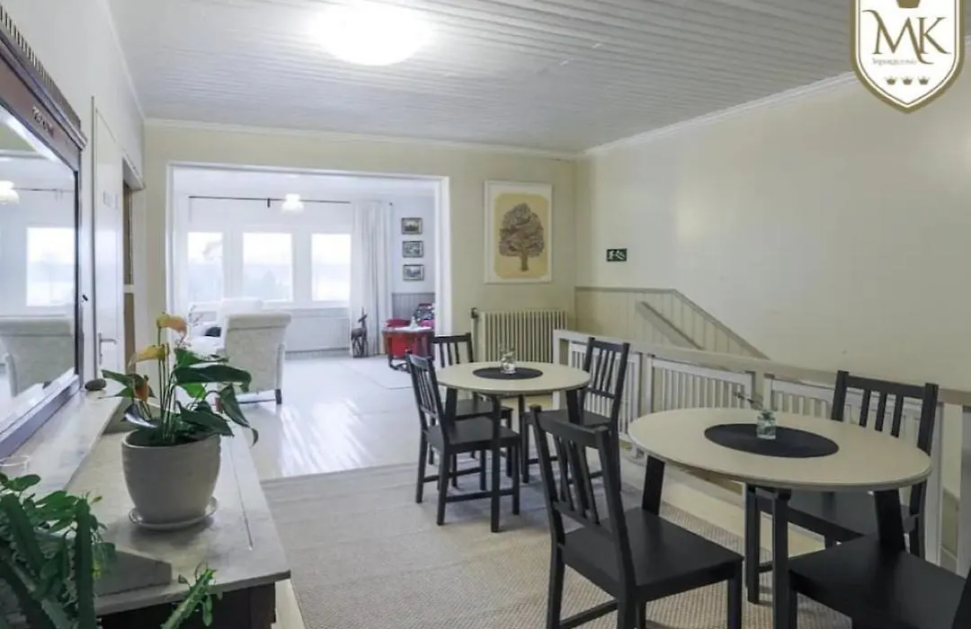 Hotel Merikruunu-1