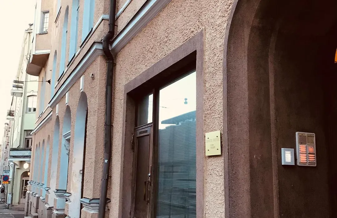 Senate Hotel-1