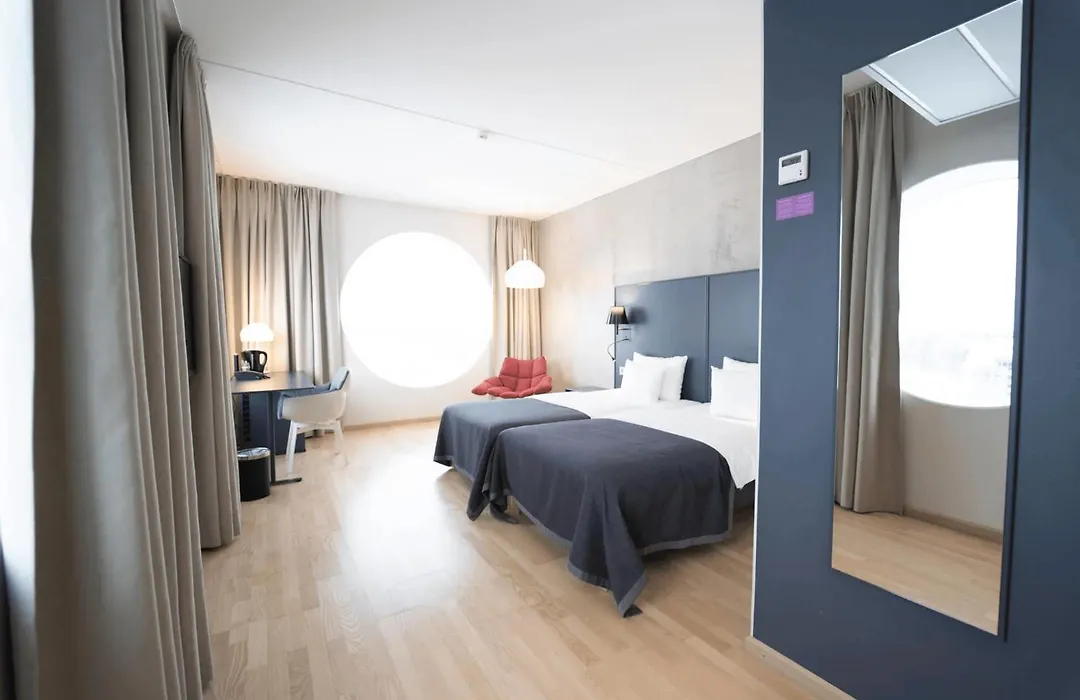 Quality Hotel Strawberry Arena-1