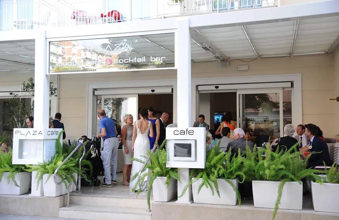 Hotel Plaza-1