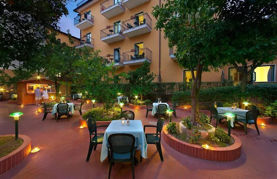 Hotel Astoria Sorrento-1