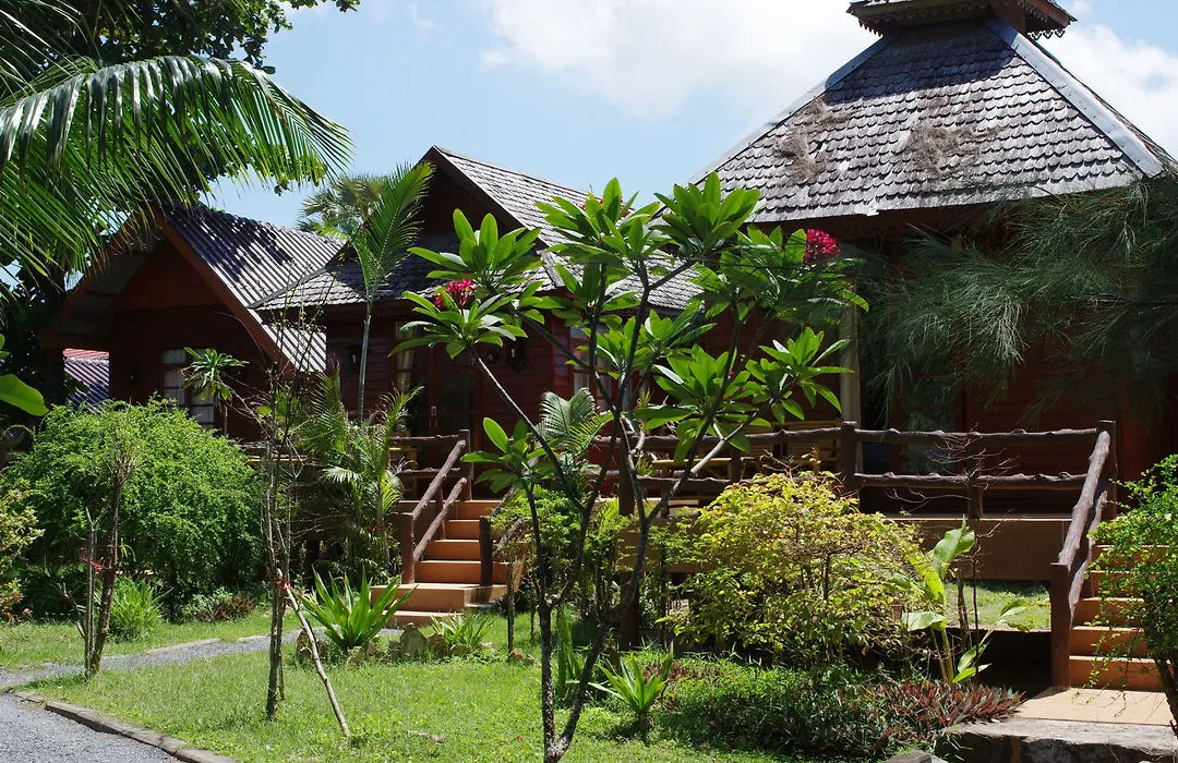 Thai House Beach Resort-1