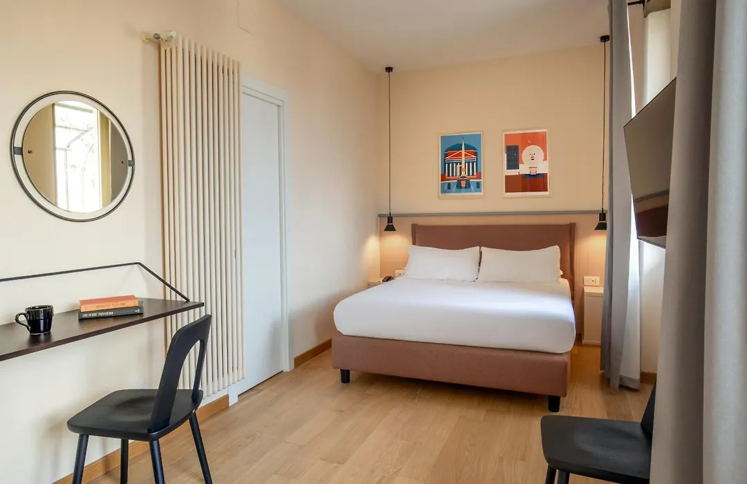 Hotel Colosseum-1