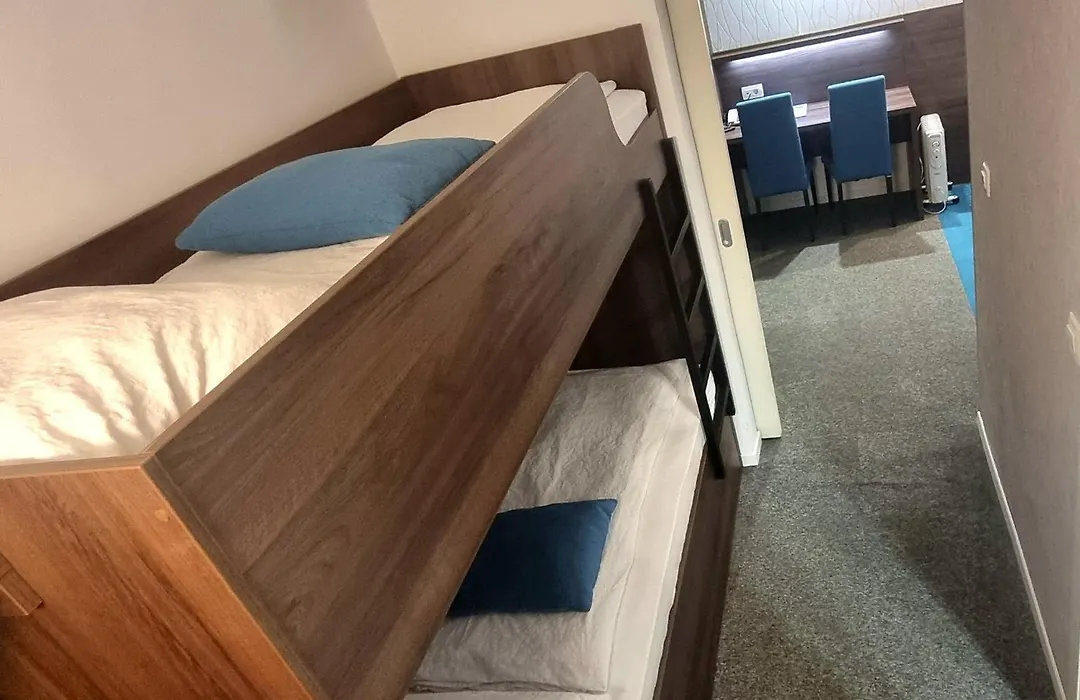 Hotel Emonec-1