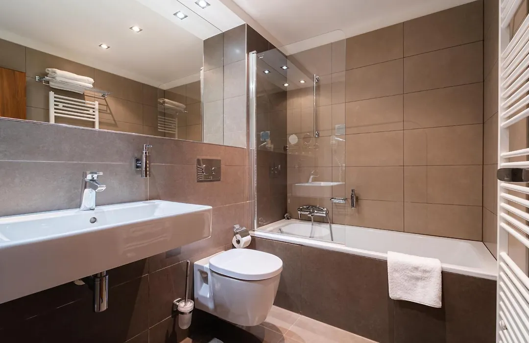 Ea Embassy Prague Hotel-1