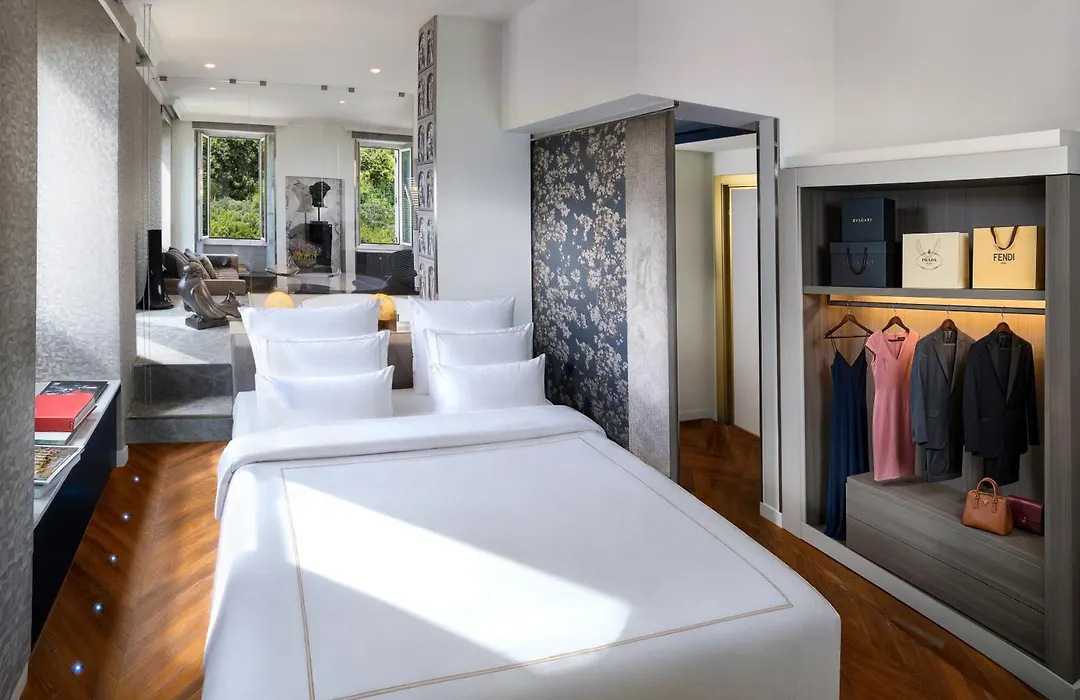Hotel Palazzo Manfredi - Small Luxury Hotels Of The World-1