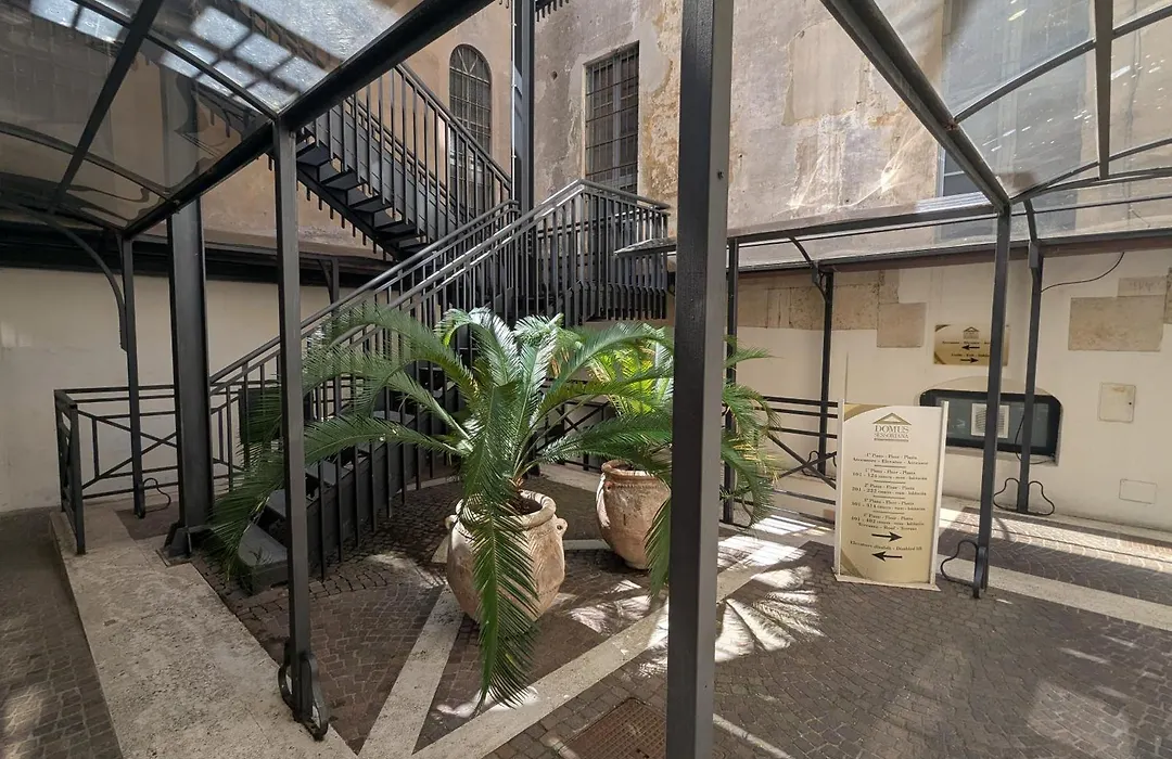 Domus Sessoriana-1