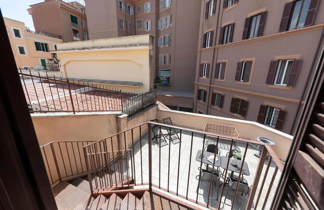 Domus Fornaci-1