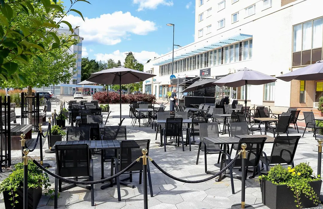 Teatterihotelli Riihimäki-1