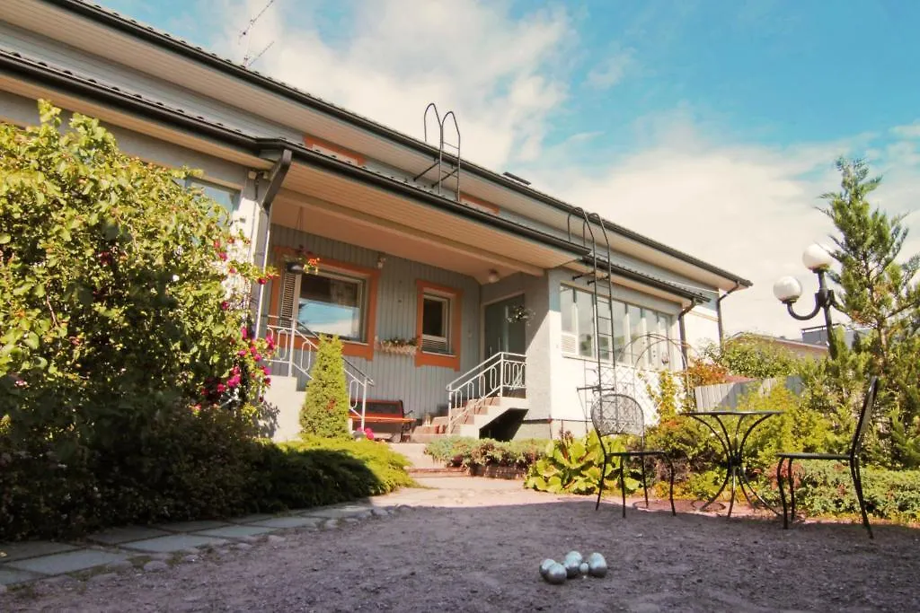 Apartment Hotel Kuukkarin Kortteeri-1