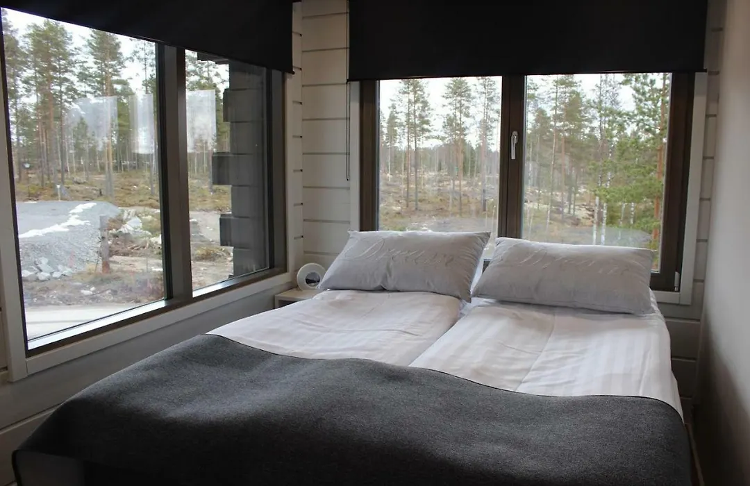 Naava Chalet Pikku Panda (305)-1