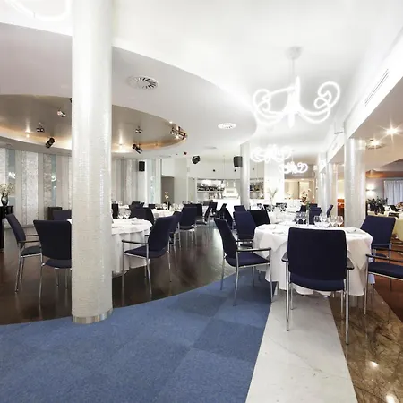 Niebieski Art Hotel & Spa-2
