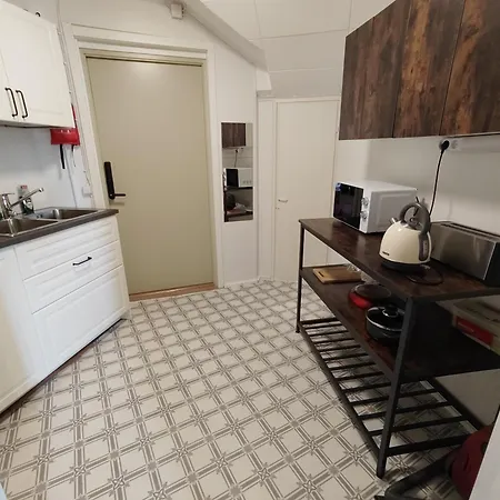 Kalle'S Unluxury Guest House Cl0Sed From 1St Of Feb 2025-2