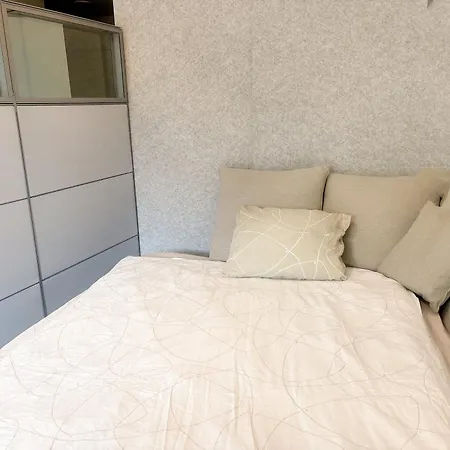 A Sofabed For Overnight Sleep Near Metro, Free Street Parking-3