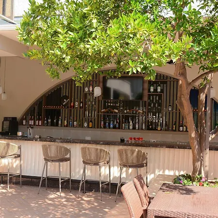 Almera Park Apart Hotel-3
