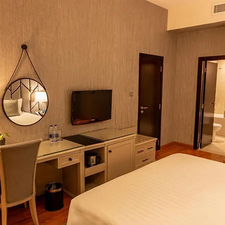 Majestic City Retreat Hotel-3