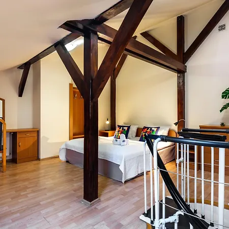 Kosmopolita Rooms-2