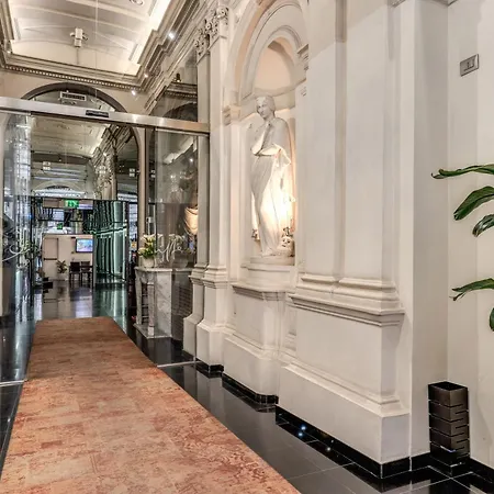 La Griffe Hotel Roma-2