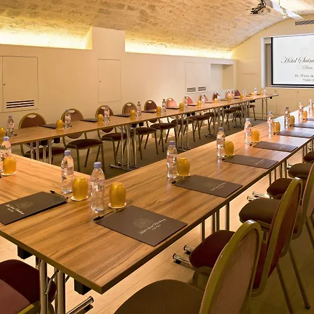 Hotel Saint-Petersbourg Opera & Spa-3