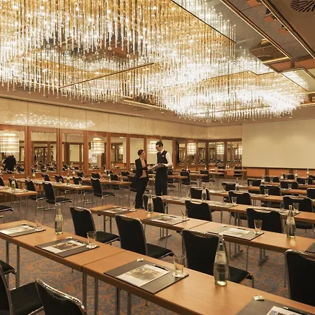 Maritim Hotel Muenchen-2