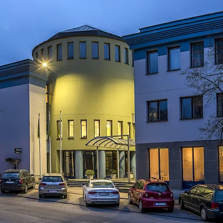 Grata By Centrum Hotels-2