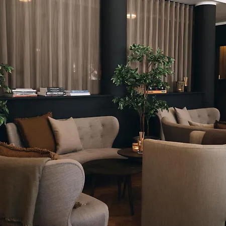 Hotel Maritime-3
