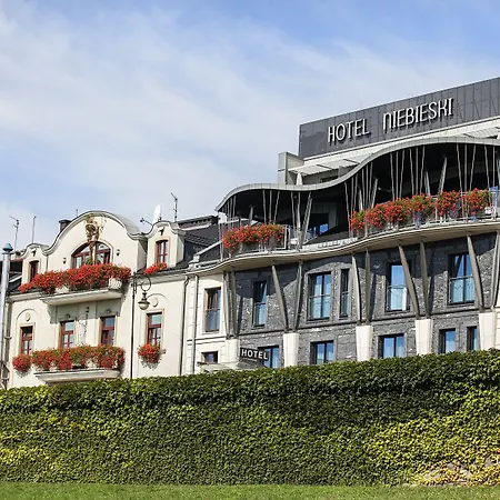 Niebieski Art Hotel & Spa-3