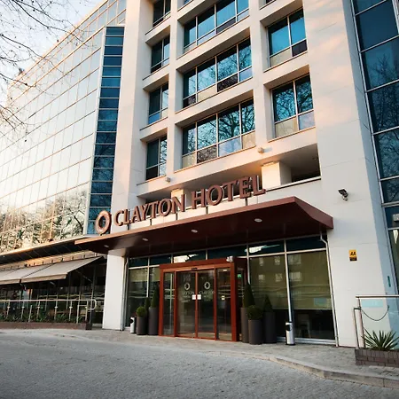 Clayton Hotel Chiswick-3