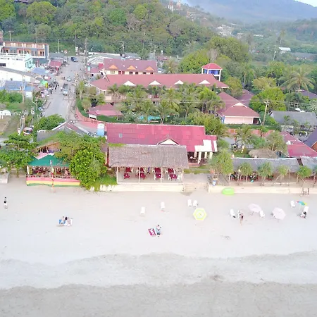 Lanta Seafront Resort-3