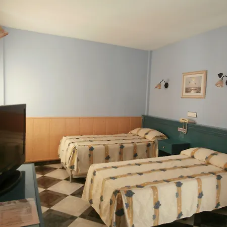 Hotel Agur-3