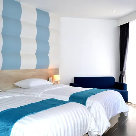 Flipper Lodge Hotel - Sha Extra Plus-2
