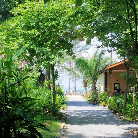 Thai House Beach Resort-2