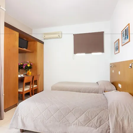 Hotel Christina-2