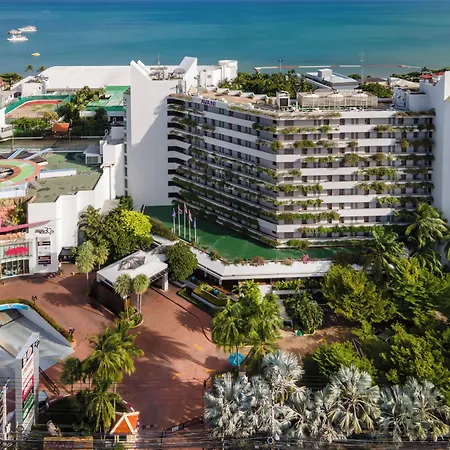 Avani Pattaya Resort-3