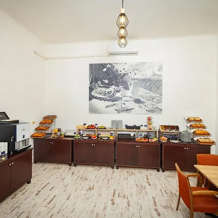 City Hotel Ring-2