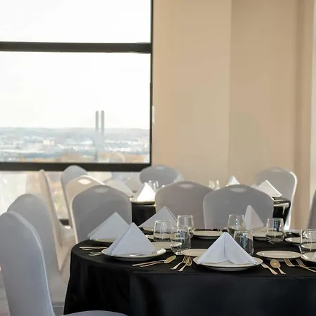 Holiday Inn Express Long Island City E - New York By Ihg-2