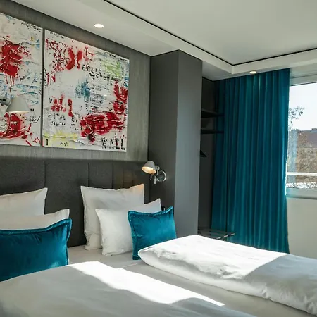 Motel One Berlin-Mitte-3